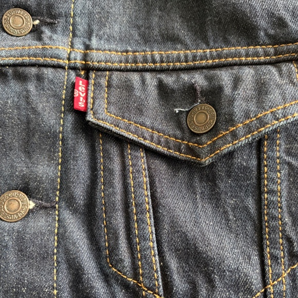 Mens Levis Denim Trucker Dark Wash  Jacket Size Small - Picture 2 of 10
